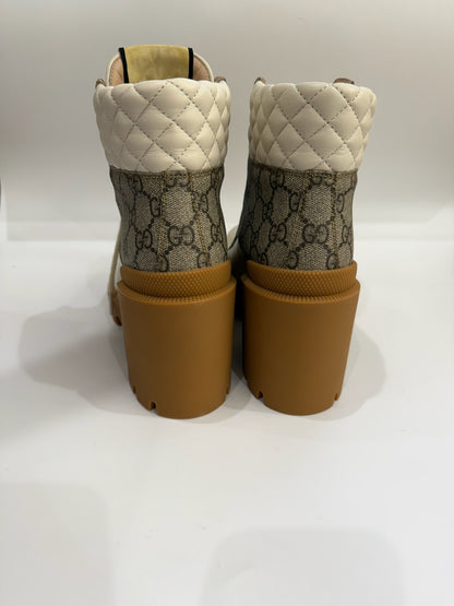 Gucci boots size 38