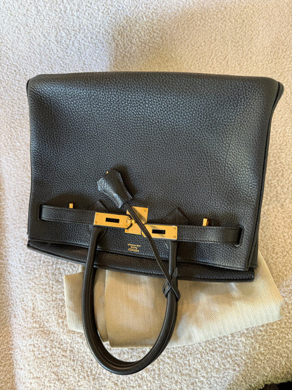 Hermes’ birkin 30 Noir Togo with ghw
