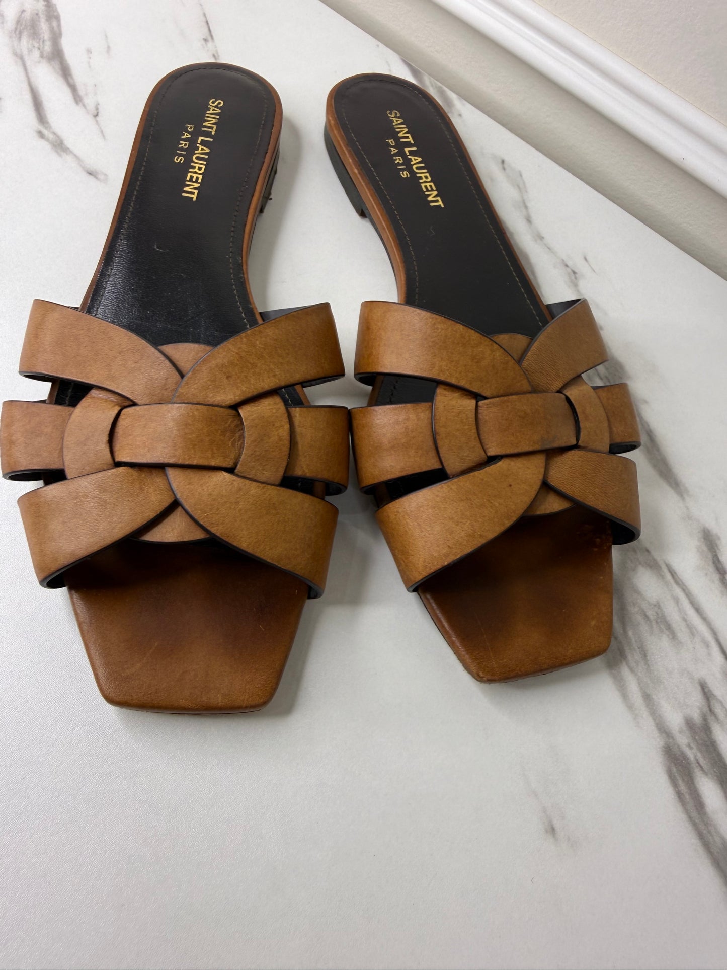 Saint Laurent Tribute flat sandals size 39