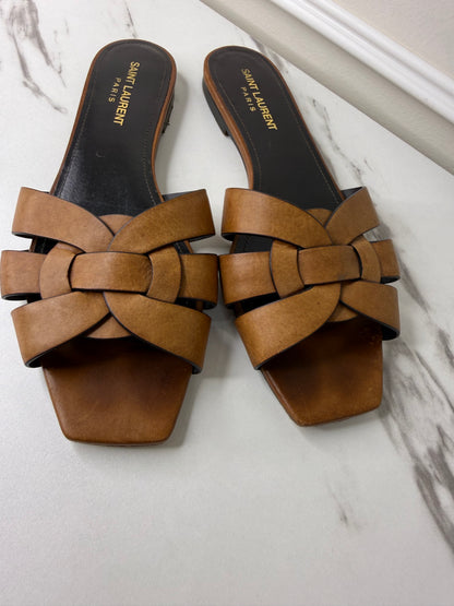 Saint Laurent Tribute flat sandals size 39