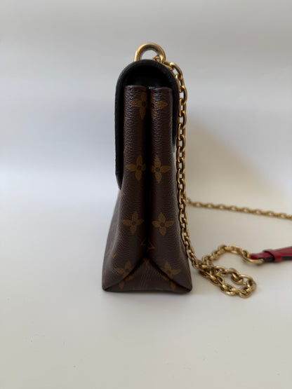 Louis Vuitton Placid chain shoulder bag