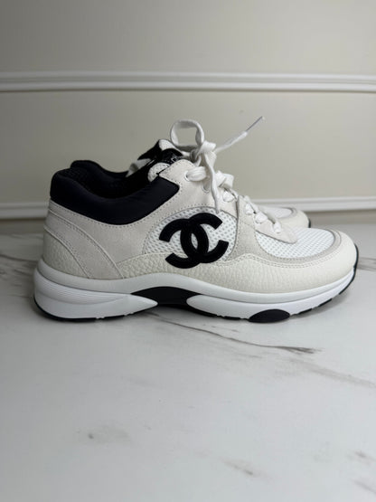 Chanel Sneakers Size 39