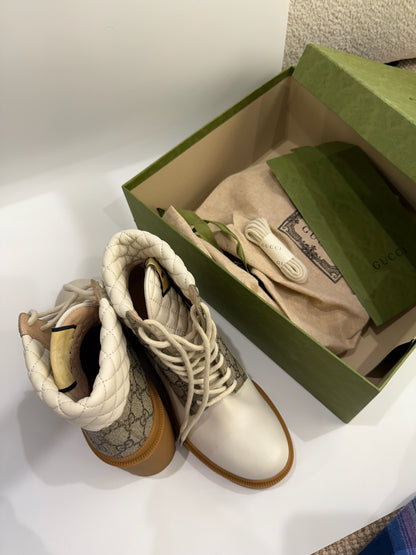 Gucci boots size 38