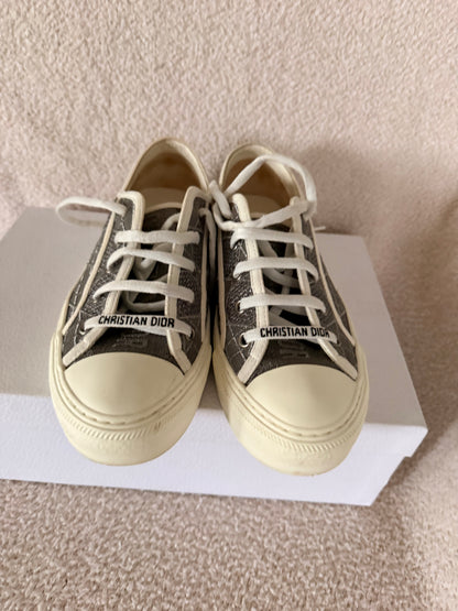 Christian Dior Walk'n'Dior sneakers size 38.5
