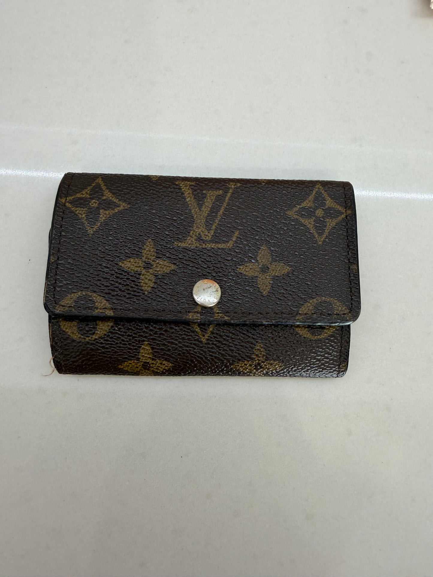 Louis Vuitton monogram 6 key holder