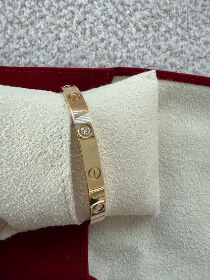 Cartier love bracelet yellow gold with 4 diamonds size 17