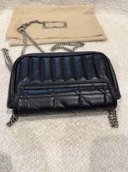 Black Gucci GG Marmont Super Mini bag