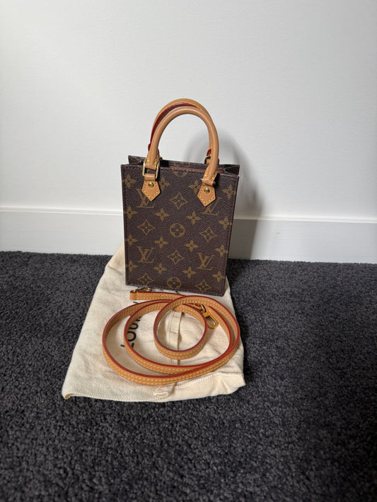 Louis Vuitton Petit Sac Plat Monogram bag
