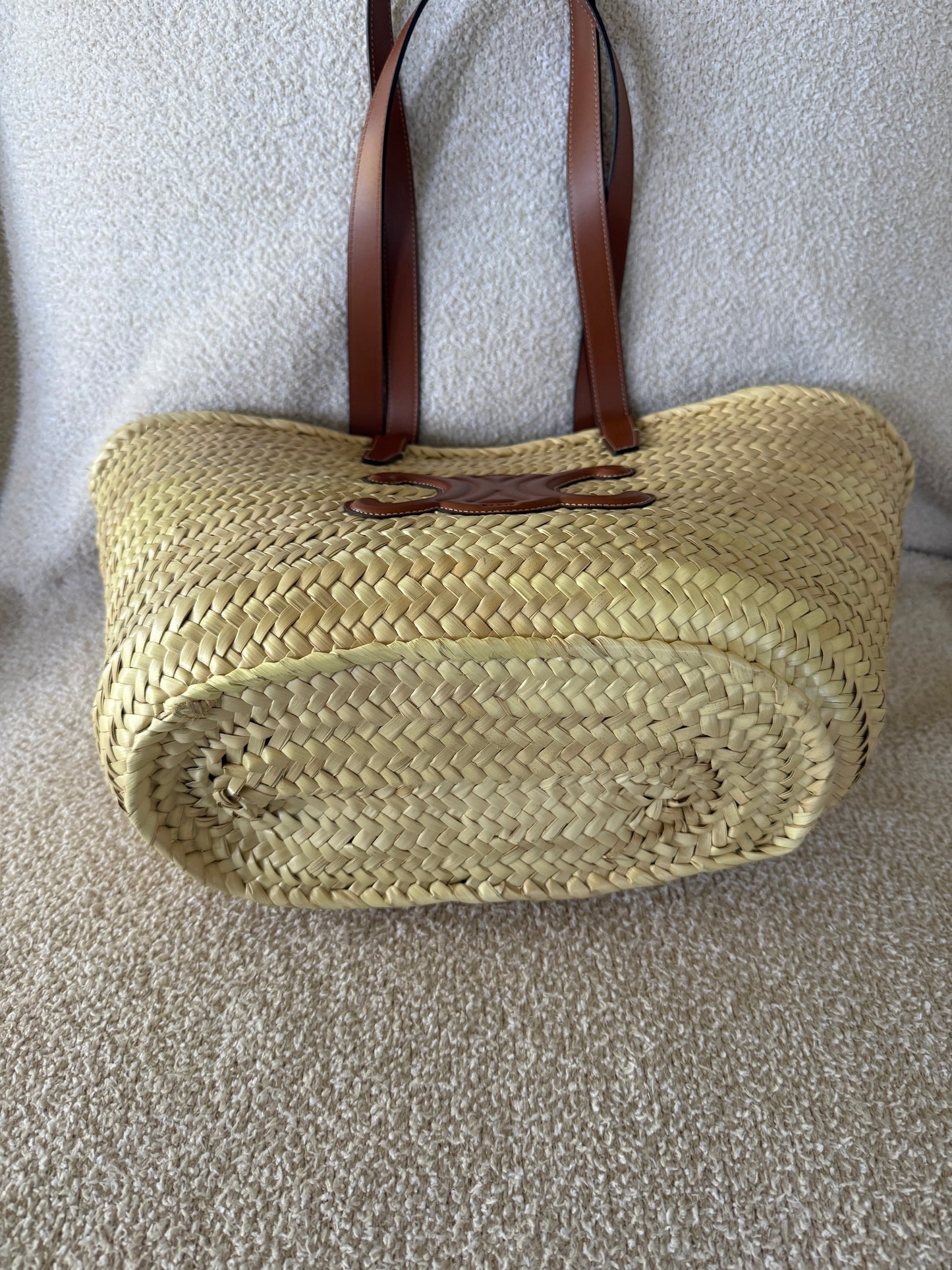 Celine Medium Triomphe Classic Panier tote bag