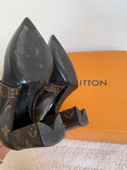 Louis Vuitton Matchmake Ankle Boots size 35