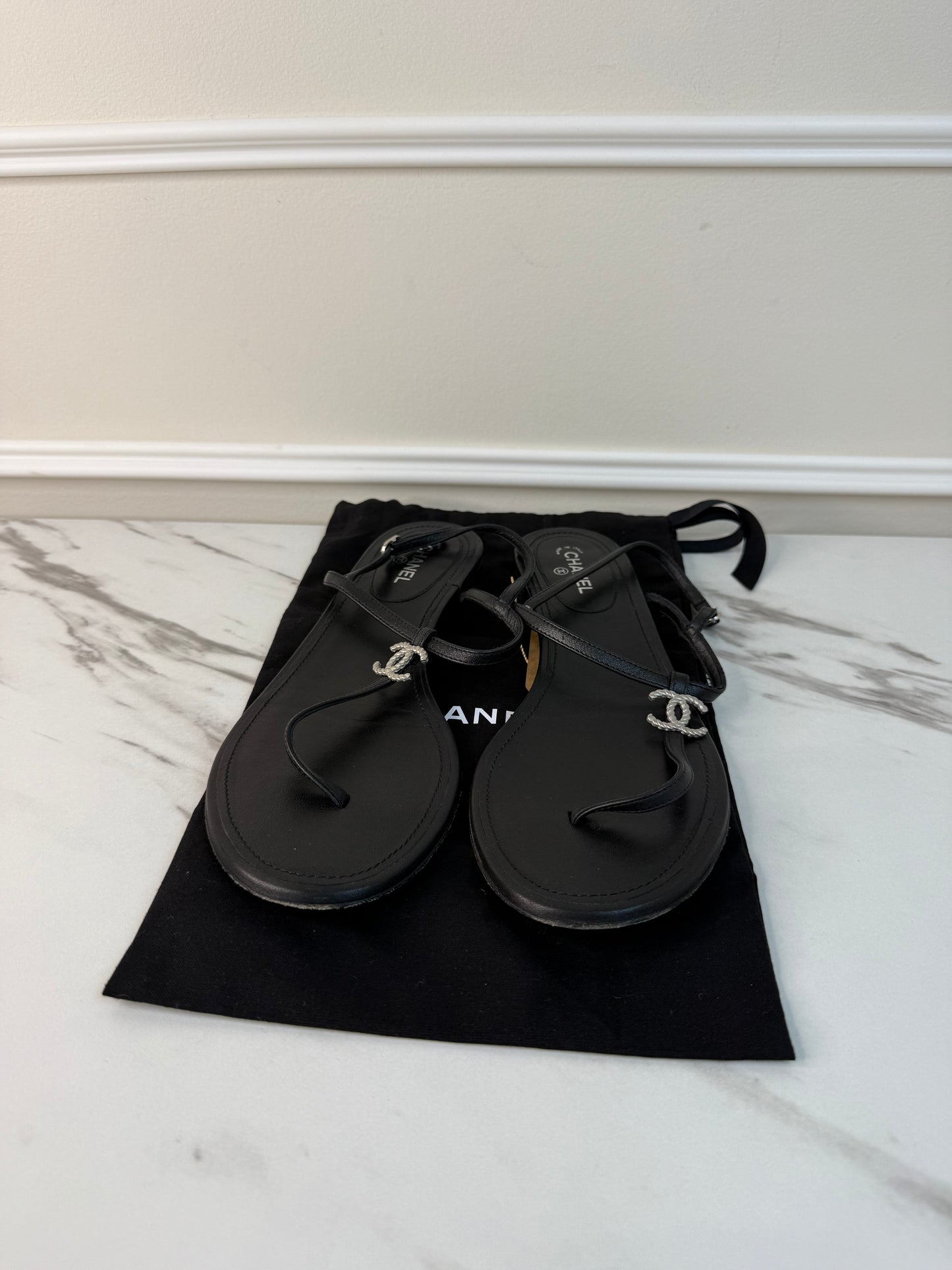Chanel sandals size 39.5