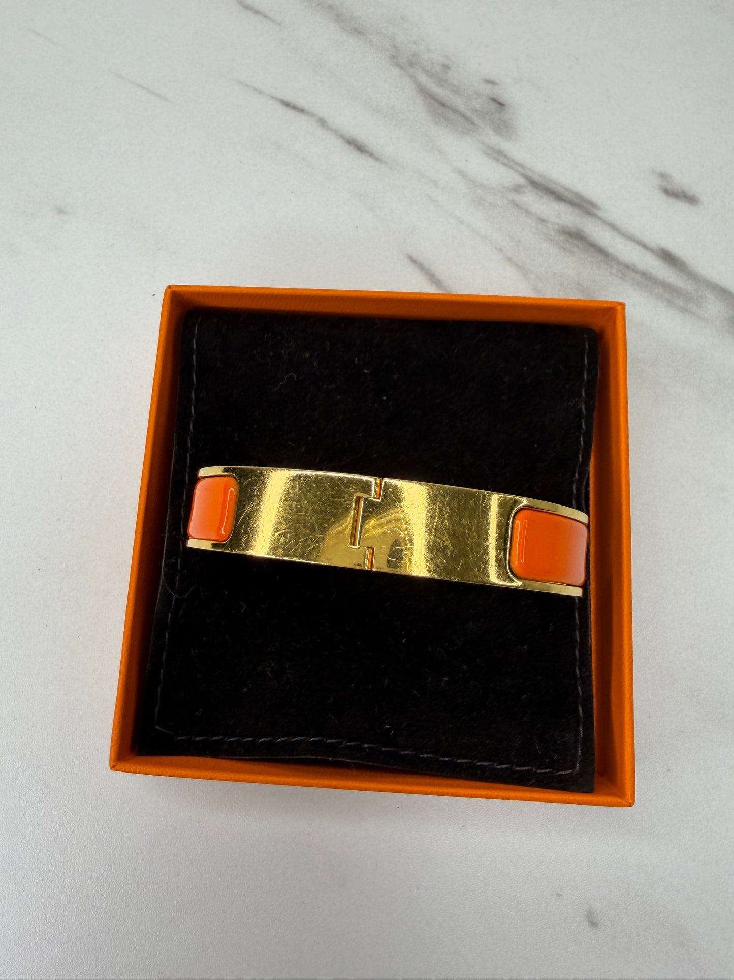 Hermes’ Clic Clac bracelet, Size 17