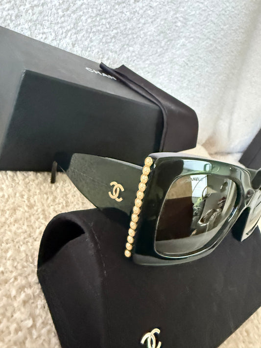 Chanel green oversized sunglasses