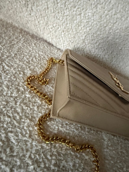 Saint Laurent Cassandre Envelope Chain bag