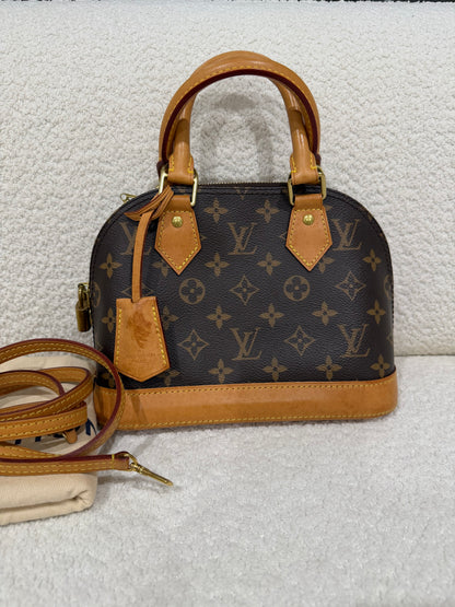 Louis Vuitton Alma BB in Monogram
