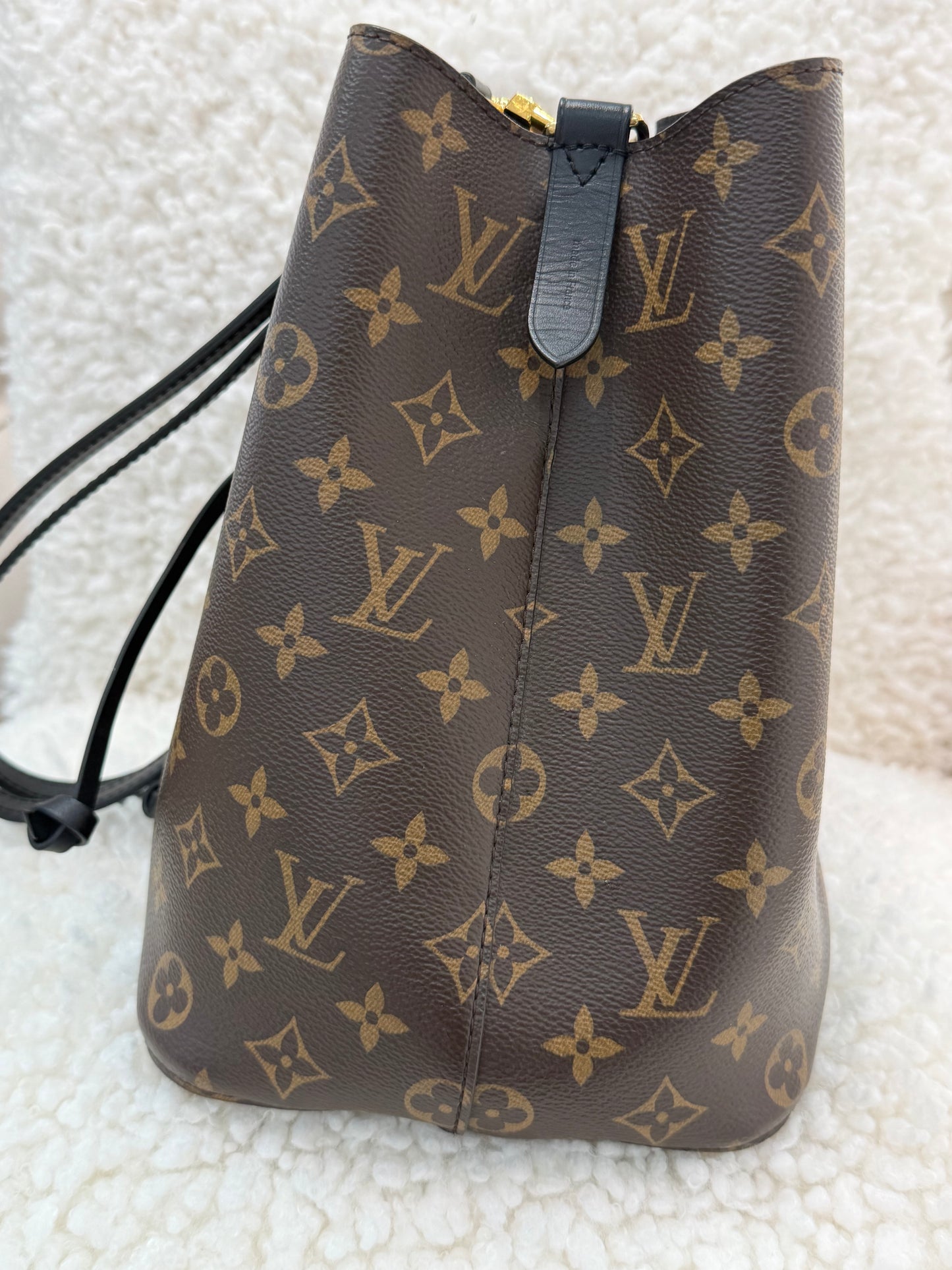 Louis Vuitton Neo Noe Bag