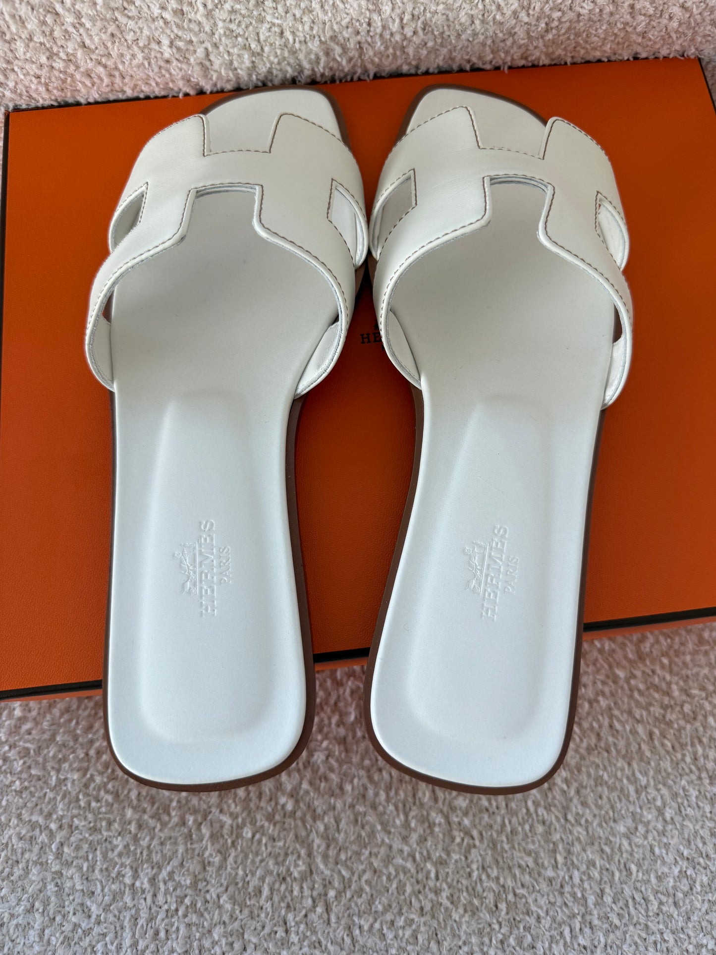 Hermes’ Oran sandals size 39