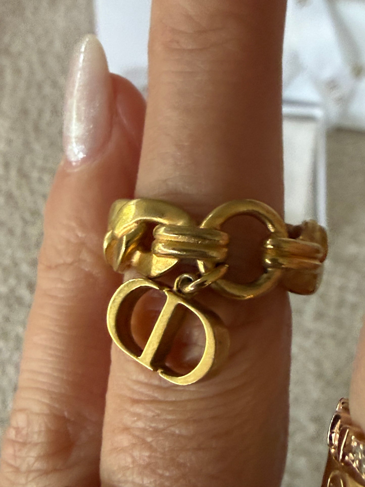 Dior Danseuse Etoile ring features gold-finish metal links