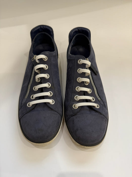 Louis Vuitton men’s sneakers size 6.5