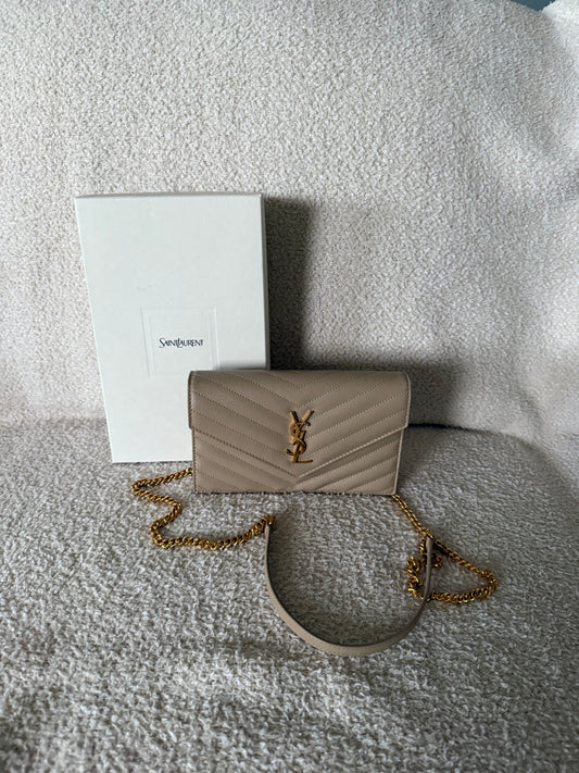 Saint Laurent Cassandre Envelope Chain bag