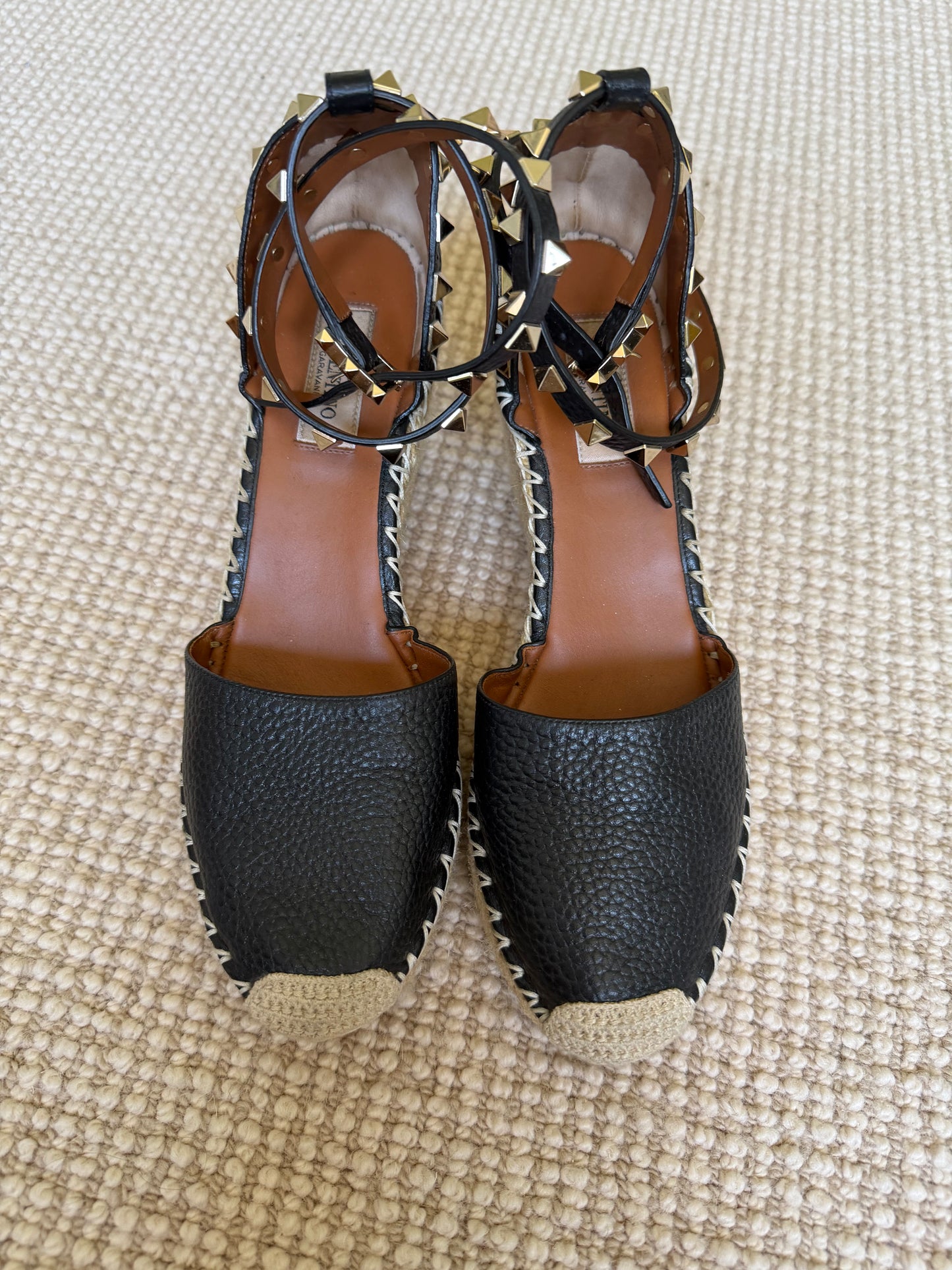 Valentino Rockstud Wedges size 37