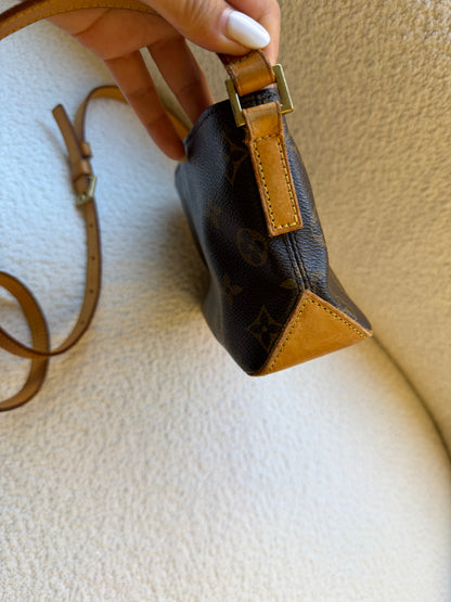 Louis Vuitton Monogram Cross Body Bag
