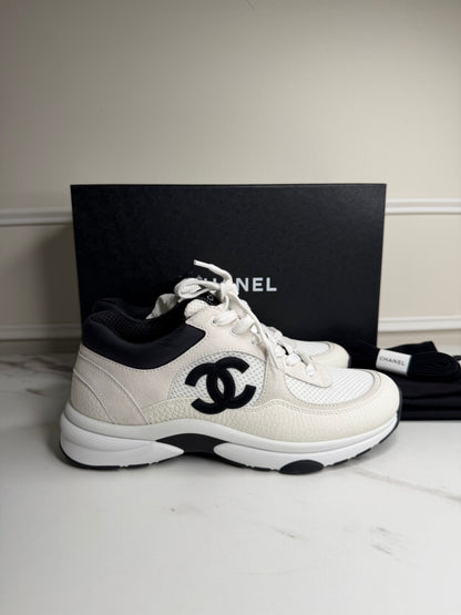 Chanel Sneakers Size 39