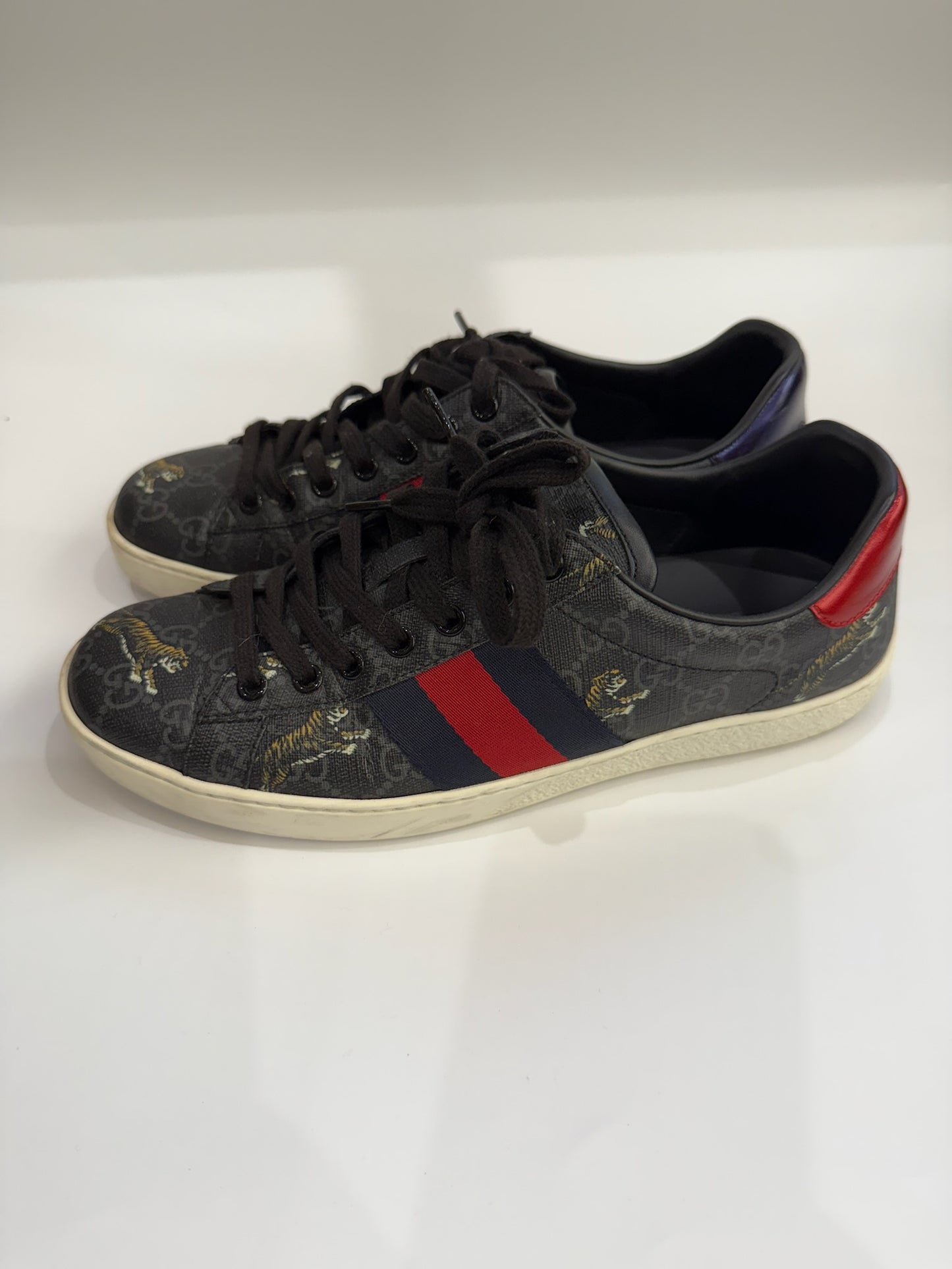 Gucci sneakers men’s size 6