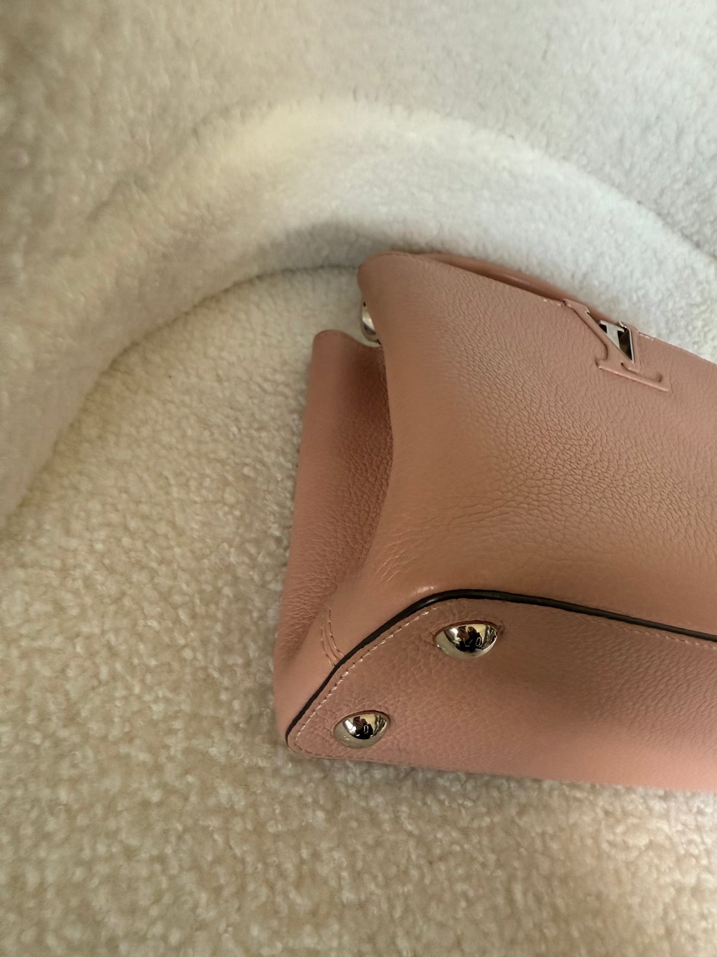 Louis Vuitton Capucines BB
