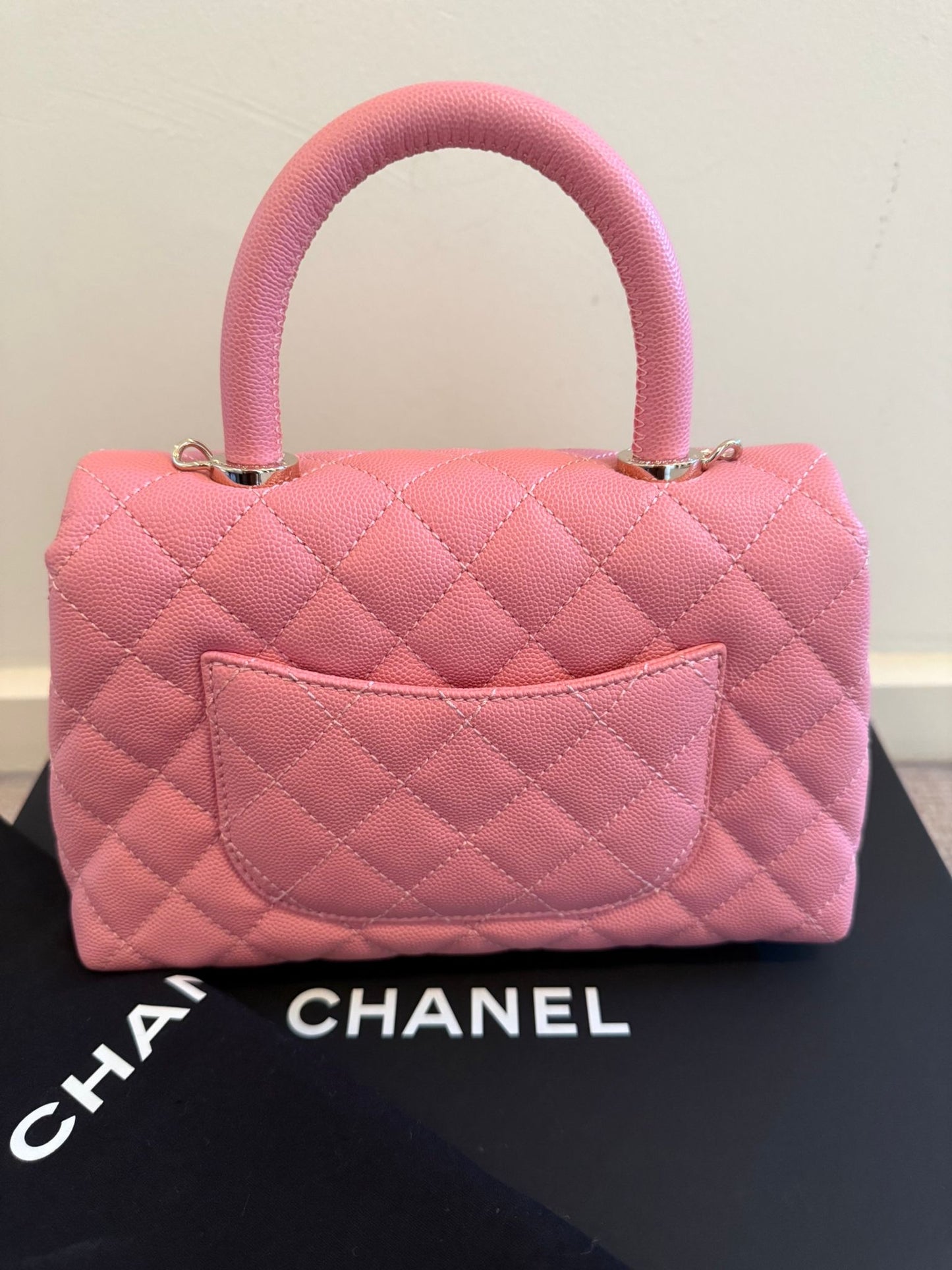 Chanel Coco handle small caviar pink LGHW