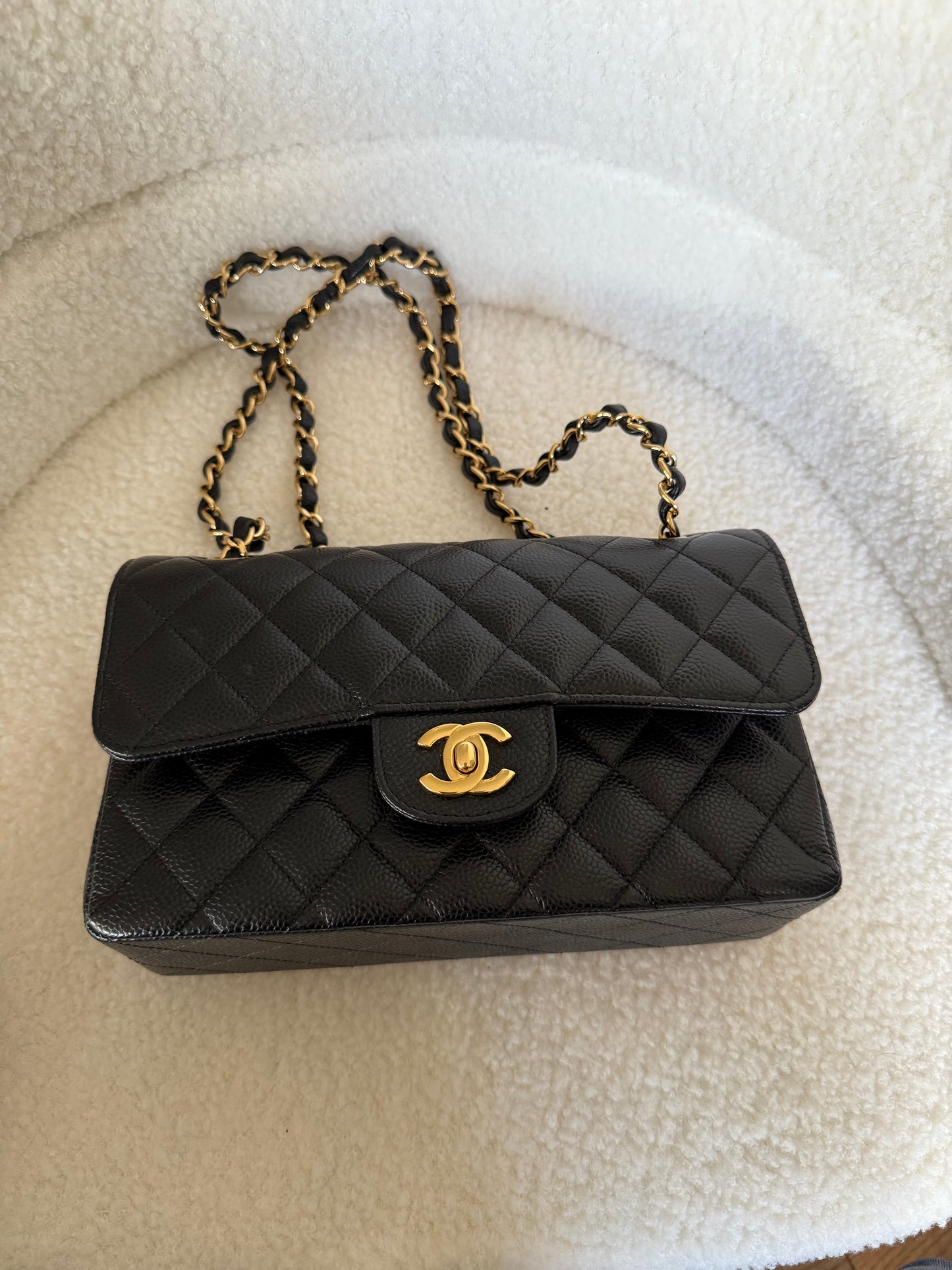 Chanel classic small flap black