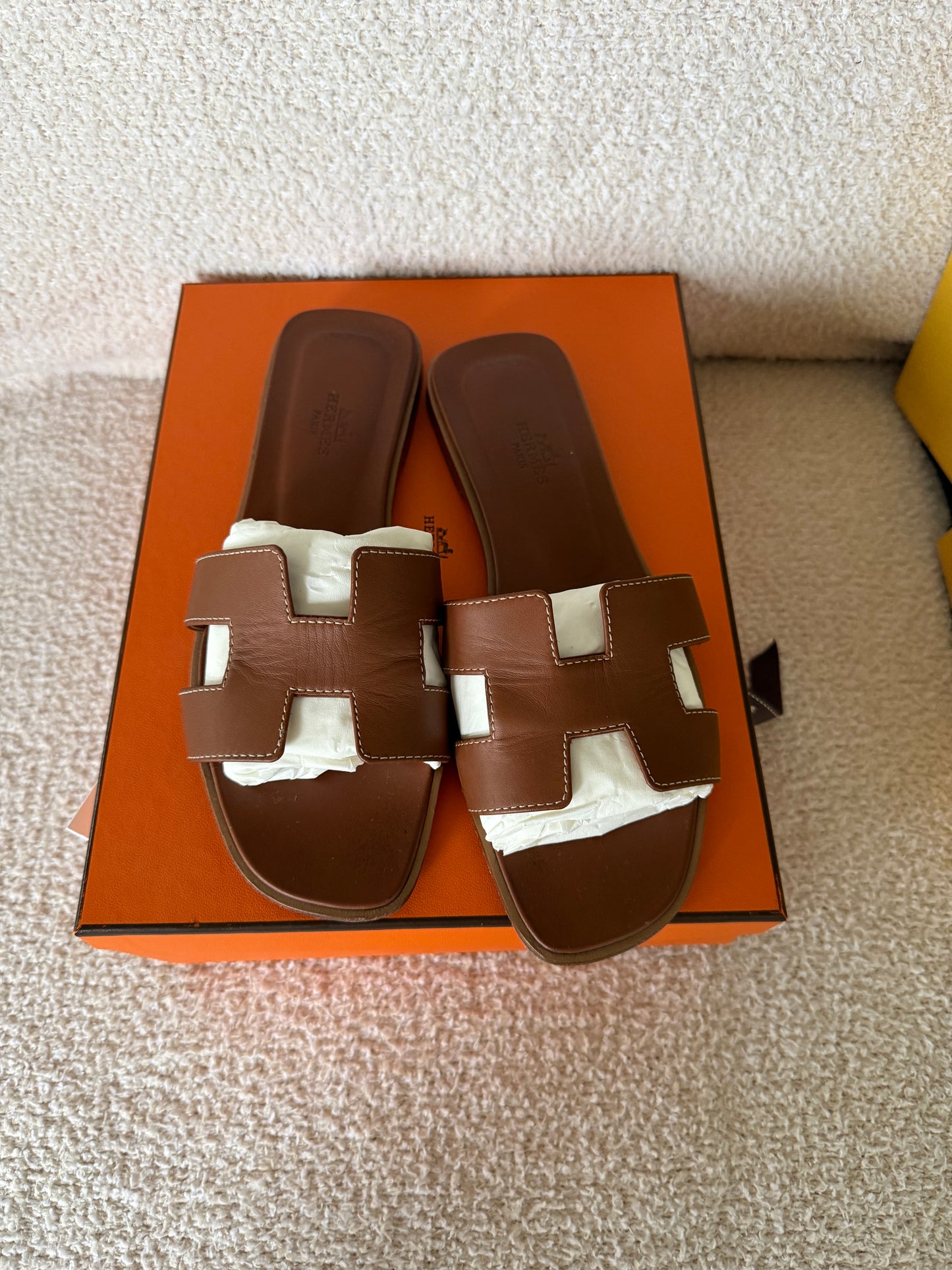 Hermes’ Oran sandals gold size 38