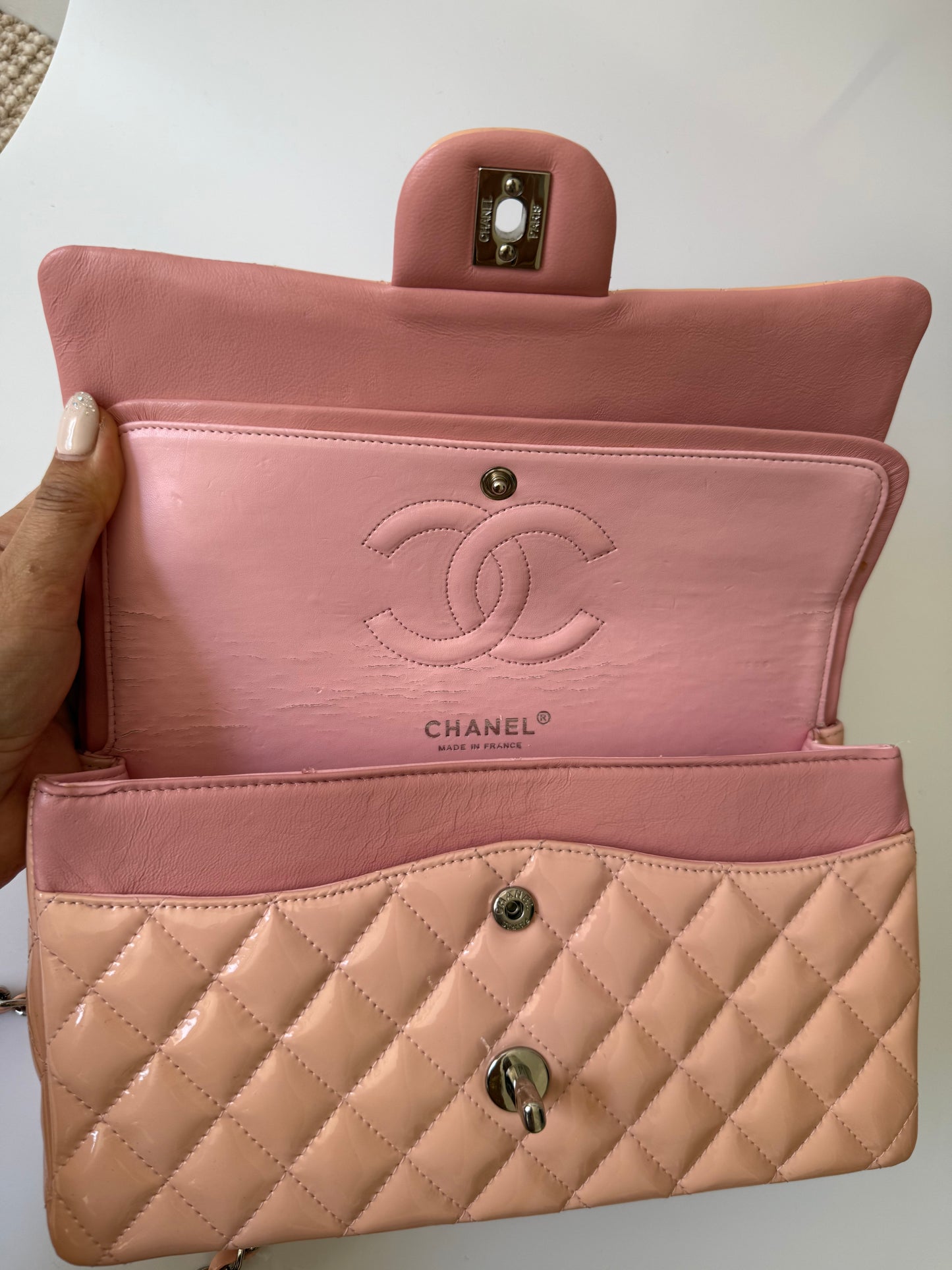 Vintage chanel Patent Medium Flap