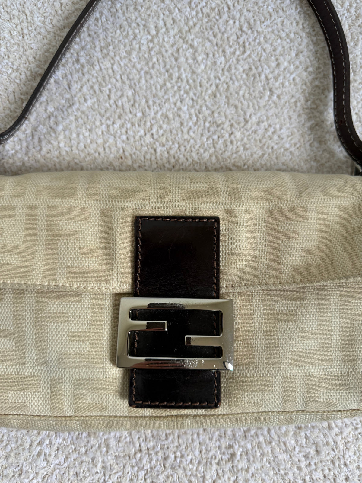 Fendi Baguette vintage beige Zucca canvas shoulder bag