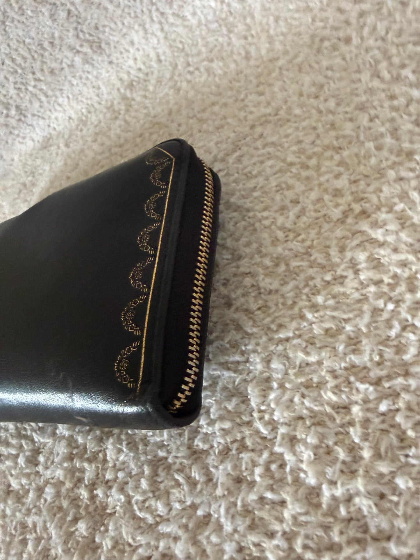 Cartier Garland de Cartier long zip wallet