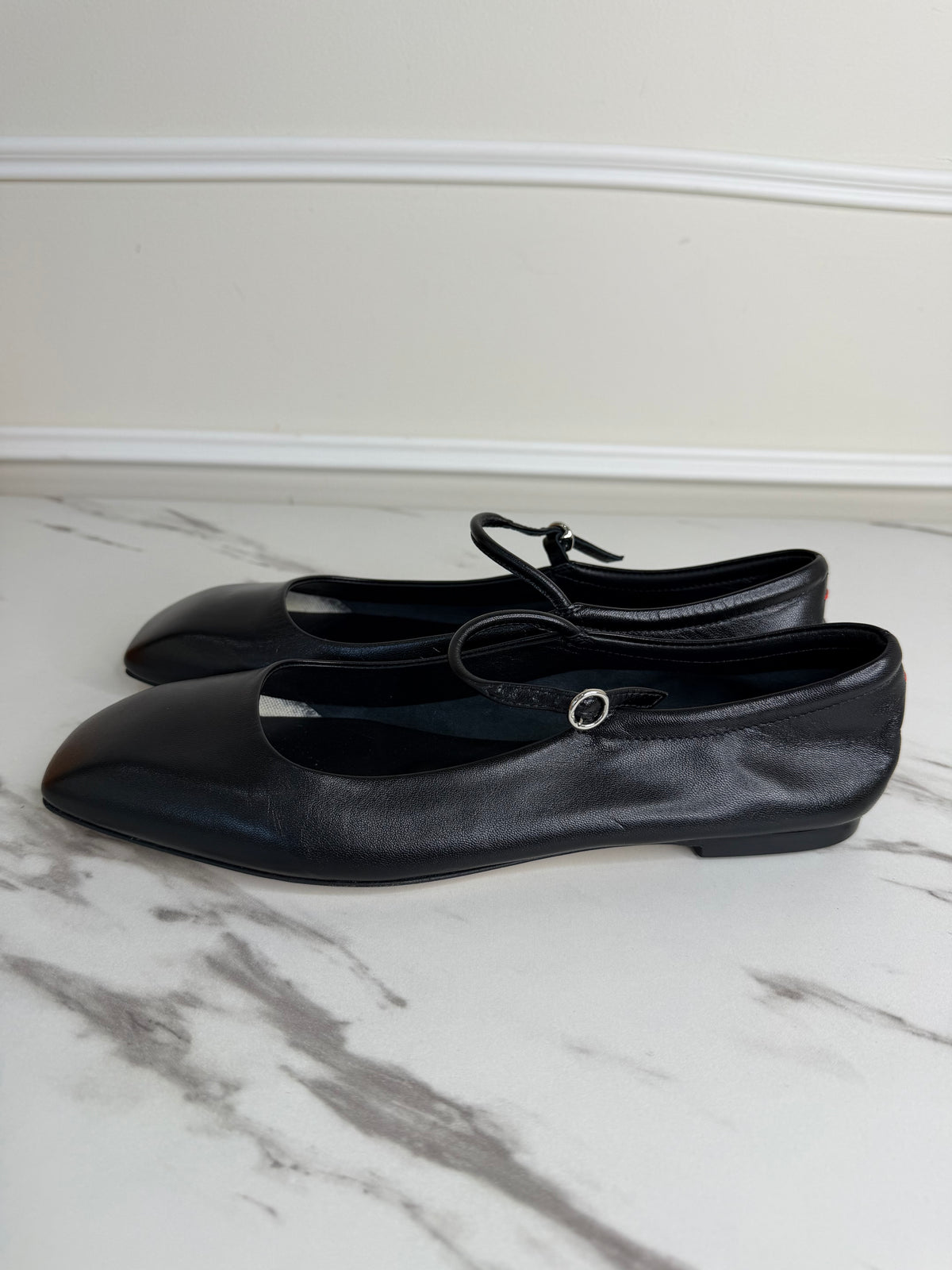 Ayede Flats, Brand New, size 40