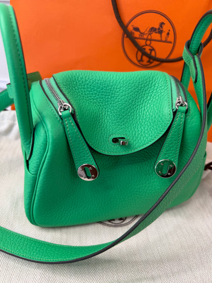 Hermès Mini Lindy clemence bag