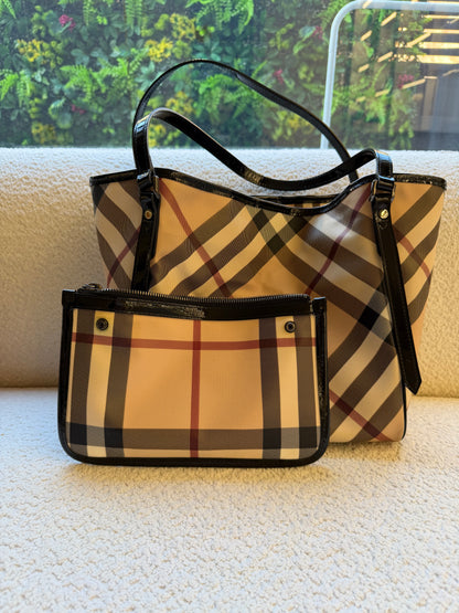 Burberry shopping Tote