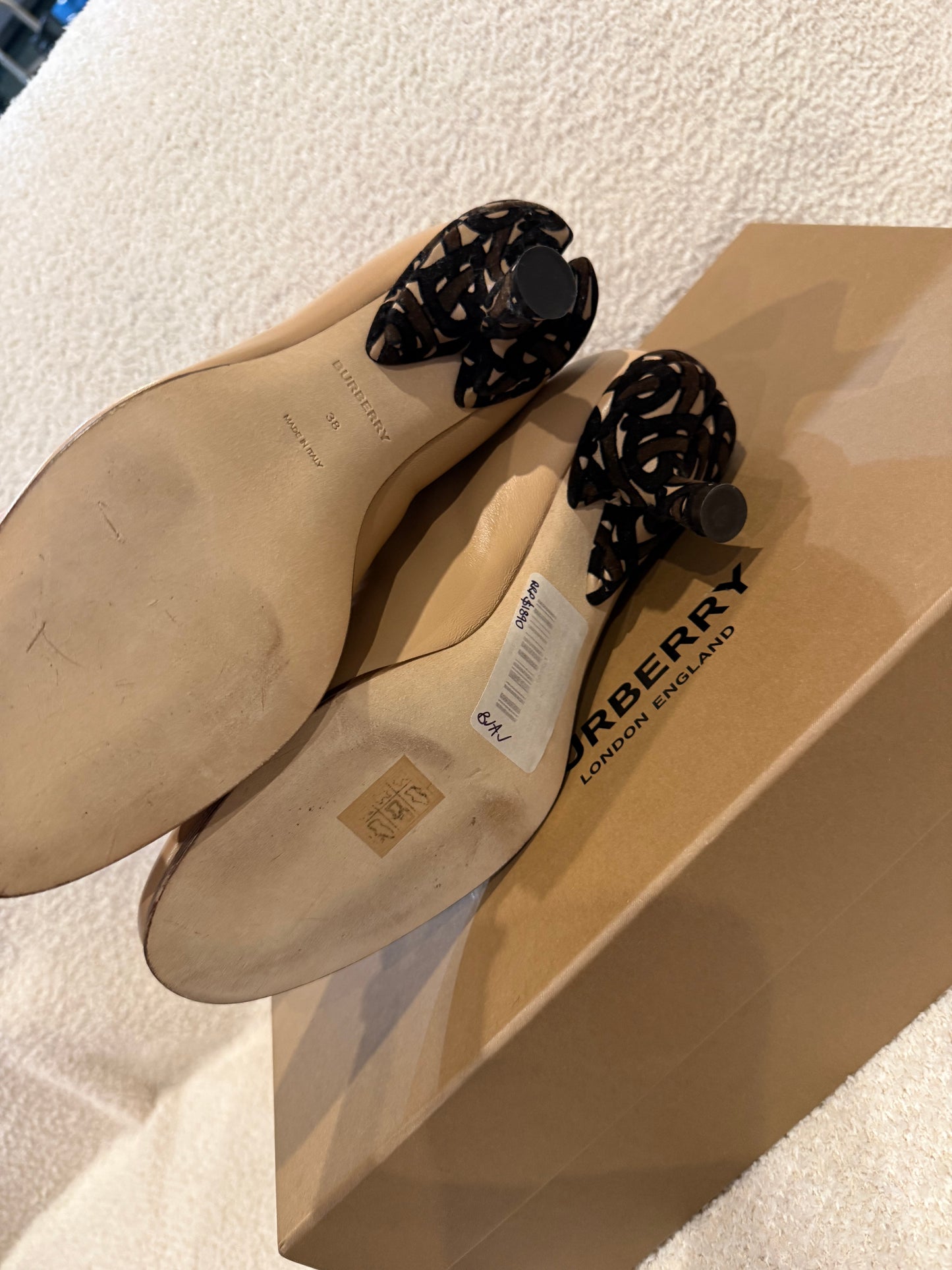 Burberry beige leather Jamila boots size 38