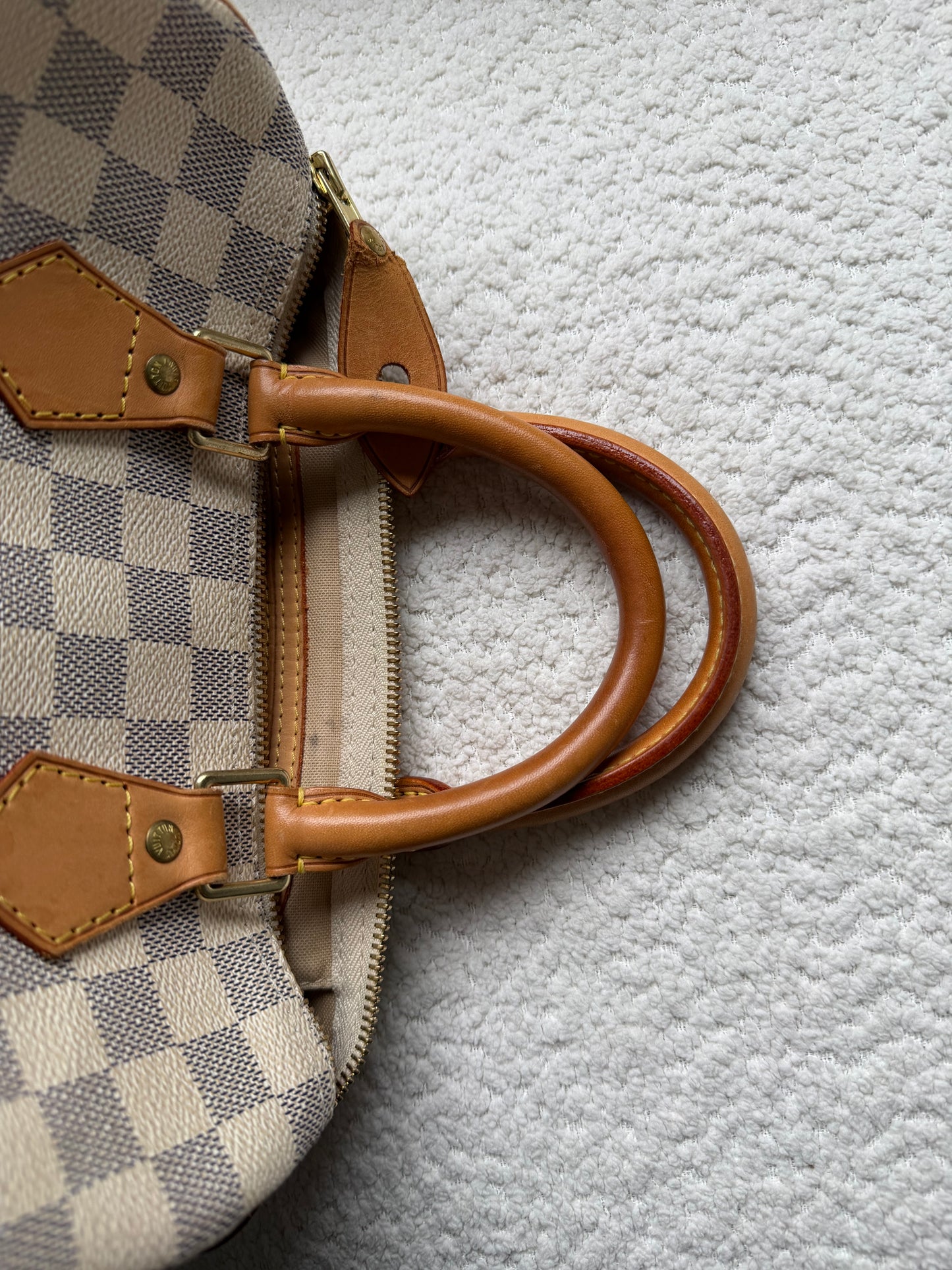 Louis Vuitton Speedy 25