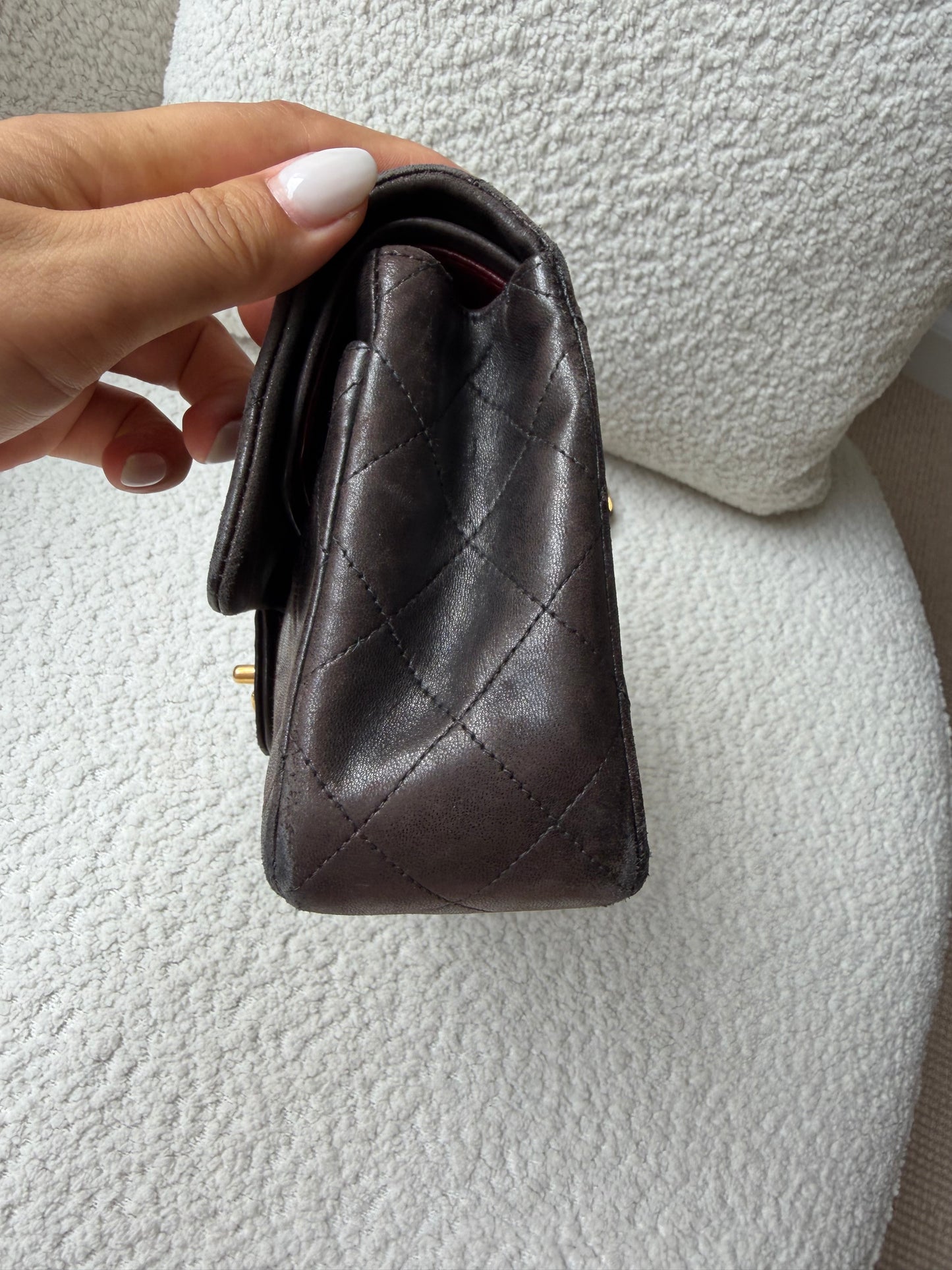 Vintage classic double flap , Size Small