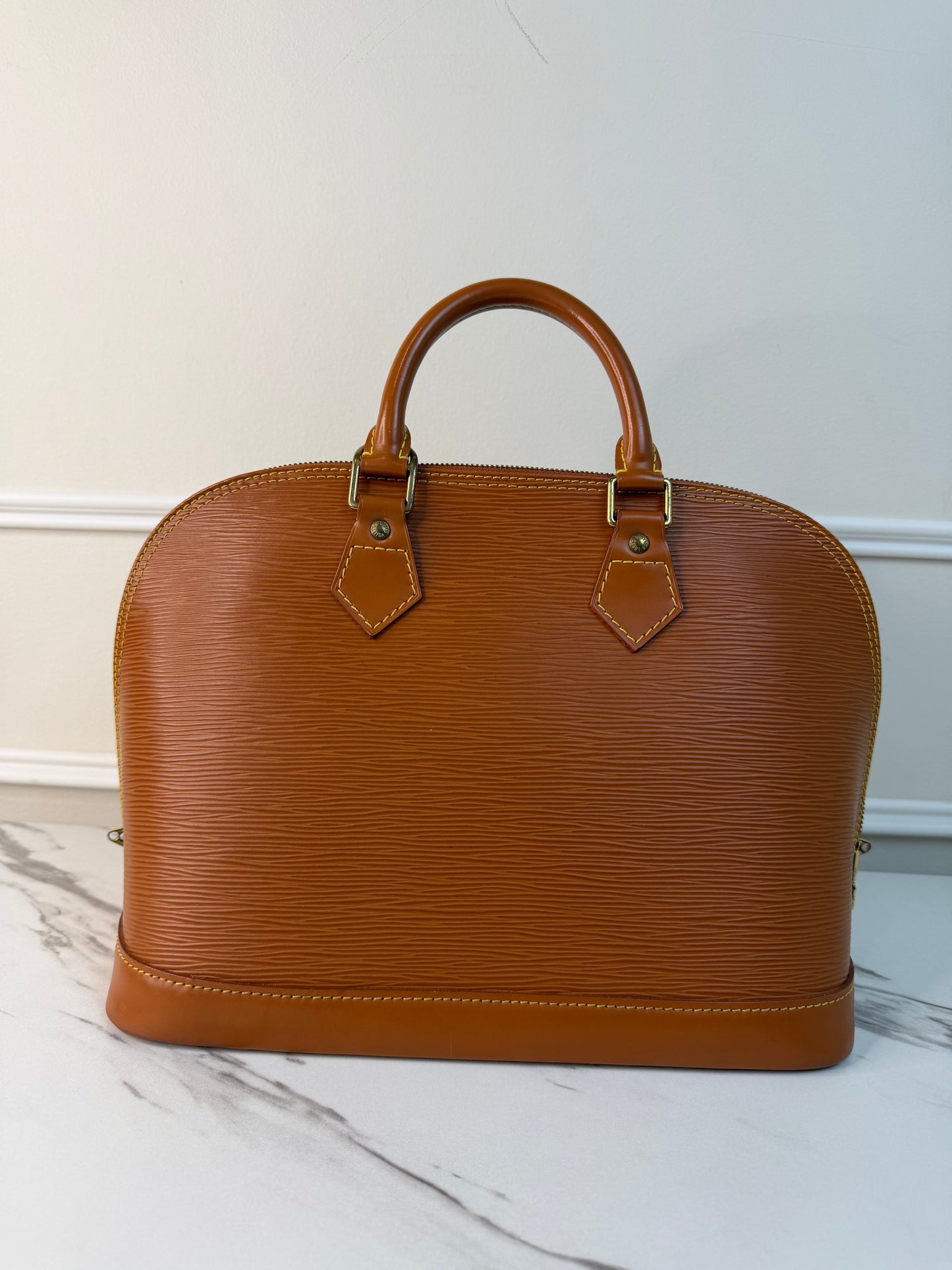 Louis Vuitton Alma BB