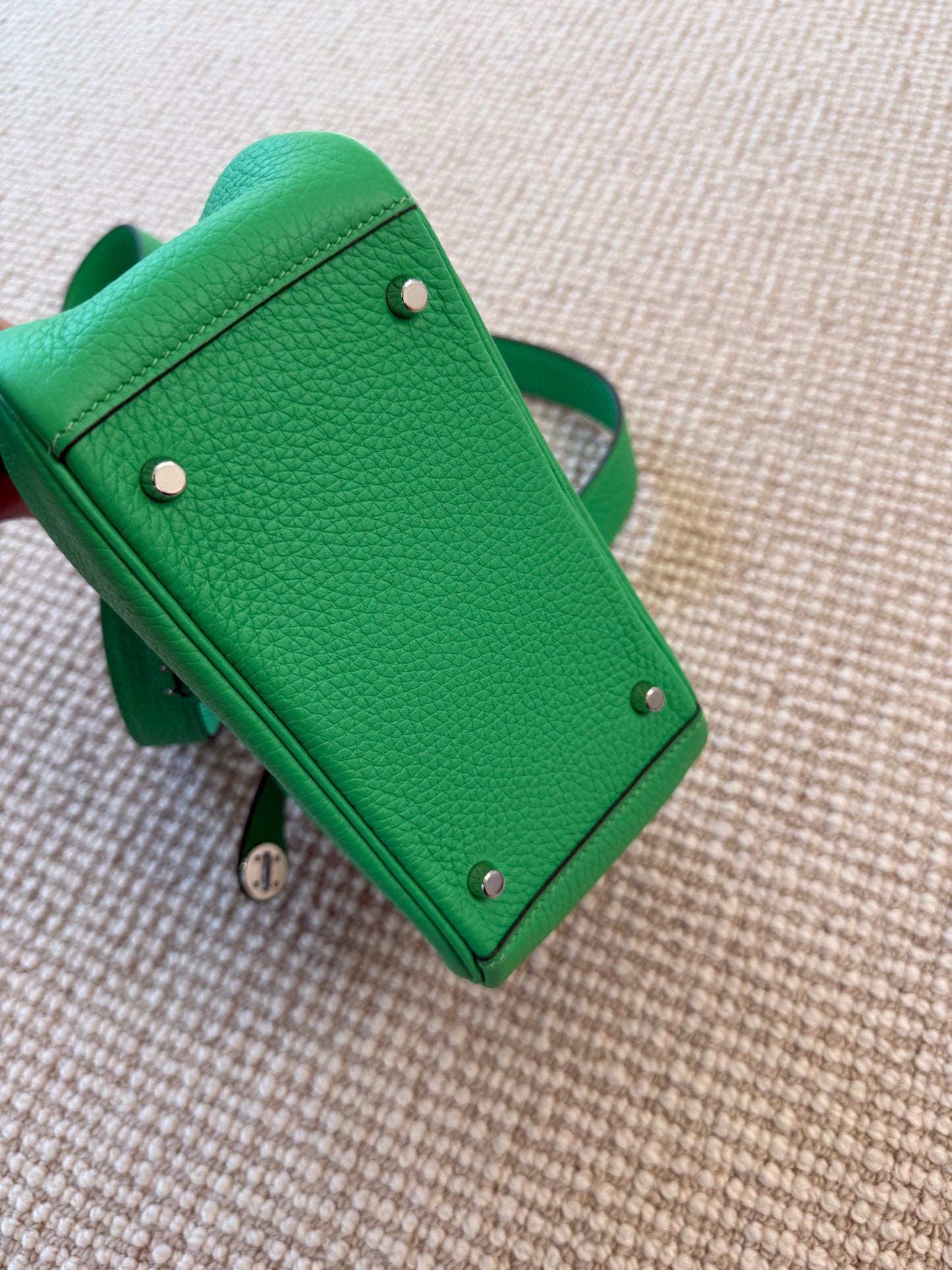 Hermès Mini Lindy clemence bag
