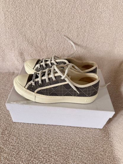 Christian Dior Walk'n'Dior sneakers size 38.5