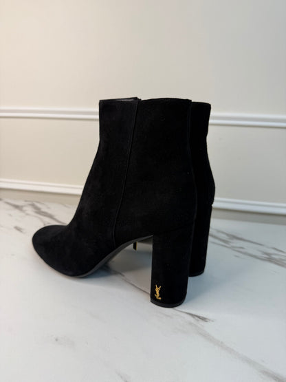 Saint Laurent Loulou Suede Ankle Boots in black size 39.5