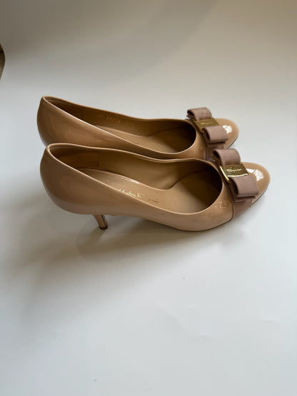 Ferragamo heels size 6.5