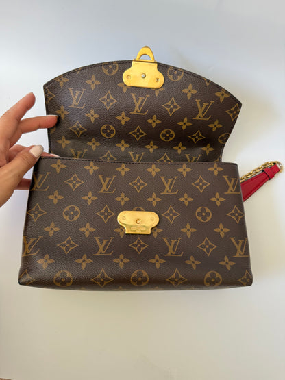 Louis Vuitton Placid chain shoulder bag