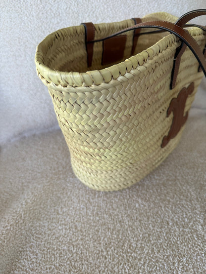 Celine Medium Triomphe Classic Panier tote bag