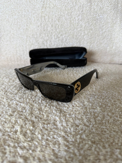 Gucci GG0516S rectangular-frame acetate sunglasses