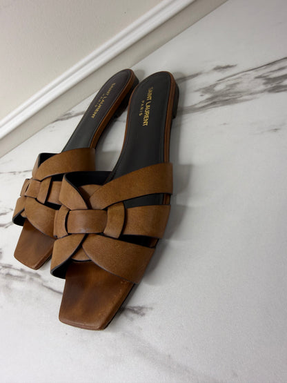 Saint Laurent Tribute flat sandals size 39